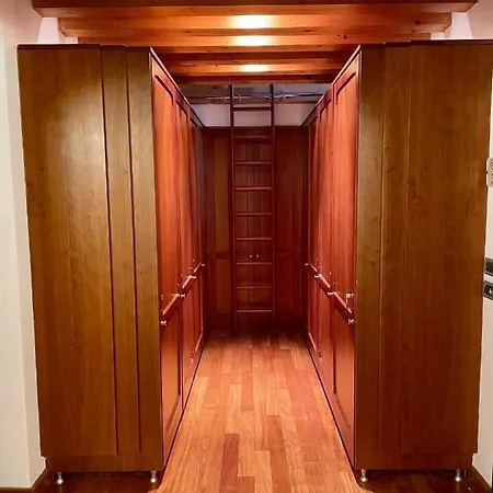3.0 Boutique Rooms *
